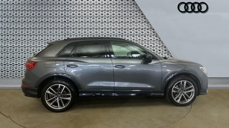 Audi Q3 40 TDI 200 Quattro Black Edition 5dr S Tronic Diesel Estate